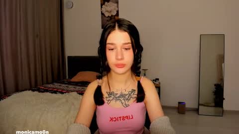 Snapshot of ssash1mii chatting on 02-07-25, 06:35 Hey guys i miss you so much online show from 02-07-25, 06:35