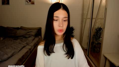 Snapshot of ssash1mii chatting on 10-11-25, 10:41 Hey guys i miss you so much online show from 10-11-25, 10:41