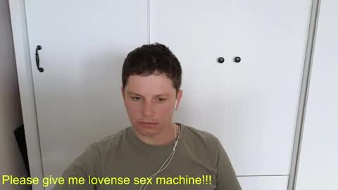 st1vemaster01 online show from 04-26-26, 03:48