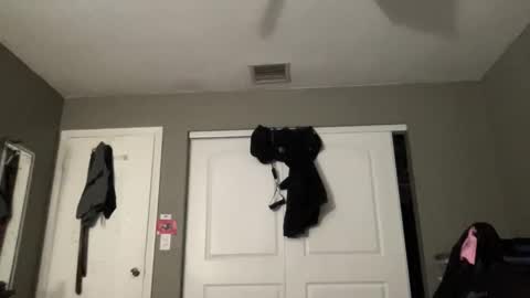 Jose online show from 10-13-25, 02:11