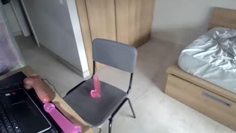 St Amor online show from 12-30-24, 10:21