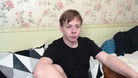 Snapshot of st_rudy chatting on 02-16-25, 10:32 Joe Peach online show from 02-16-25, 10:32