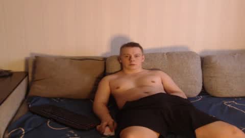 Snapshot of st_rudy chatting on 04-05-26, 01:08 Joe Peach online show from 04-05-26, 01:08