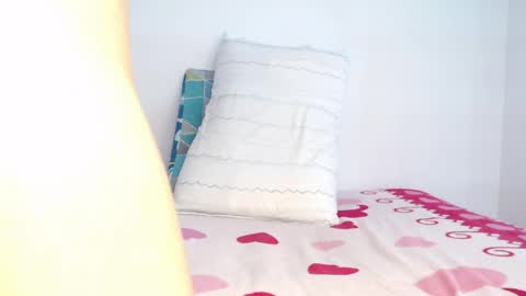 Snapshot of stacey_taylor7 chatting on 04-16-26, 12:17 stacey_taylor7 online show from 04-16-26, 12:17