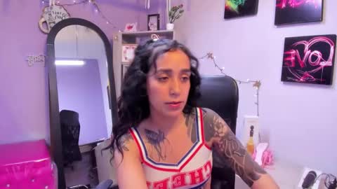 Stacey lee online show from 01-17-26, 05:49