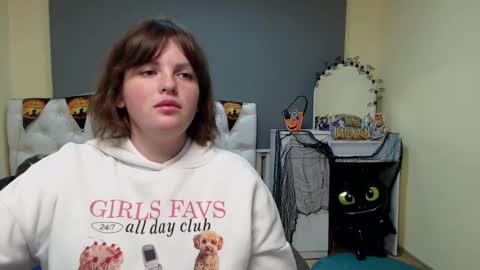 Stacey online show from 10-19-25, 05:30