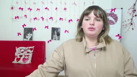 Stacey online show from 03-04-26, 06:52