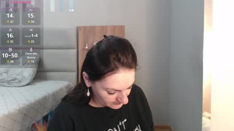 Snapshot of stacy_davise chatting on 01-11-25, 05:51 STACY online show from 01-11-25, 05:51