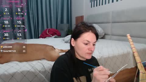 Snapshot of stacy_davise chatting on 02-04-25, 04:15 STACY online show from 02-04-25, 04:15