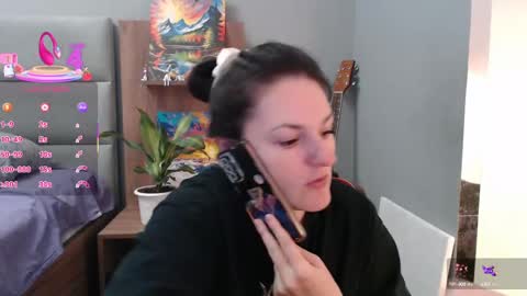 Snapshot of stacy_davise chatting on 02-21-25, 12:06 STACY online show from 02-21-25, 12:06