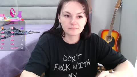 Snapshot of stacy_davise chatting on 02-23-25, 07:28 STACY online show from 02-23-25, 07:28