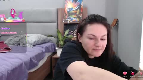Snapshot of stacy_davise chatting on 02-27-25, 08:09 STACY online show from 02-27-25, 08:09