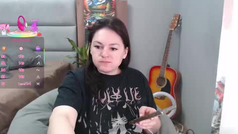 Snapshot of stacy_davise chatting on 03-08-25, 11:58 STACY online show from 03-08-25, 11:58