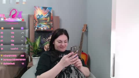 Snapshot of stacy_davise chatting on 03-08-25, 06:47 STACY online show from 03-08-25, 06:47