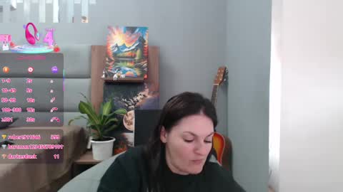 Snapshot of stacy_davise chatting on 03-08-25, 09:51 STACY online show from 03-08-25, 09:51