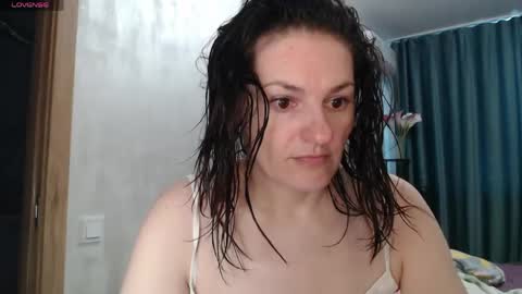STACY online show from 05-08-26, 01:38