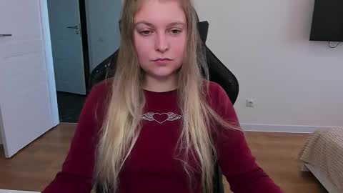 Snapshot of stacy_miraclee chatting on 09-11-25, 10:15 Stacy online show from 09-11-25, 10:15