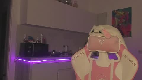 Stacy online show from 12-03-24, 12:57