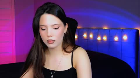 Snapshot of stacygonzales_ chatting on 12-14-24, 06:46 Bye bye dear See you on December 3st online show from 12-14-24, 06:46