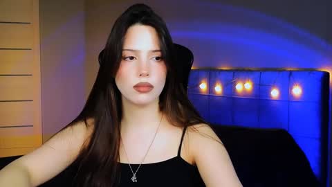 Snapshot of stacygonzales_ chatting on 12-15-24, 10:28 Bye bye dear See you on December 3st online show from 12-15-24, 10:28