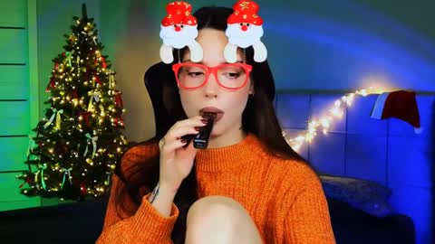 Snapshot of stacygonzales_ chatting on 12-30-24, 12:09 Bye bye dear See you on December 3st online show from 12-30-24, 12:09