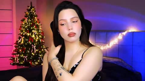 Snapshot of stacygonzales_ chatting on 01-05-25, 06:35 Bye bye dear See you on December 3st online show from 01-05-25, 06:35