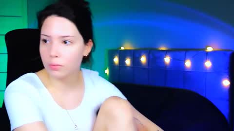 Snapshot of stacygonzales_ chatting on 03-04-25, 06:04 Bye bye dear See you on December 3st online show from 03-04-25, 06:04