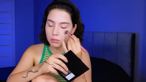 Snapshot of stacygonzales_ chatting on 09-11-25, 02:44 Bye bye dear See you on December 3st online show from 09-11-25, 02:44
