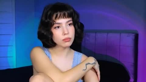 Snapshot of stacygonzales_ chatting on 11-16-25, 09:48 Bye bye dear See you on December 3st online show from 11-16-25, 09:48