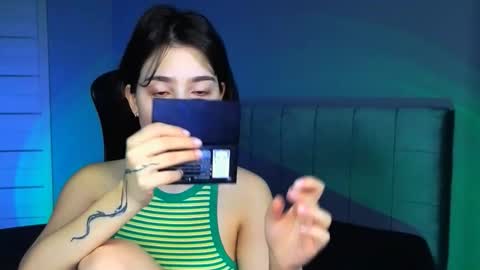 Snapshot of stacygonzales_ chatting on 12-16-25, 08:52 Bye bye dear See you on December 3st online show from 12-16-25, 08:52