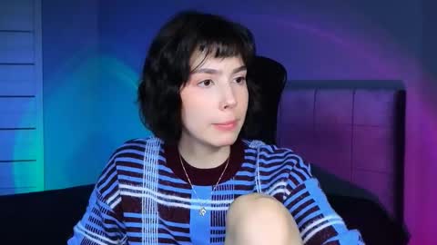 Snapshot of stacygonzales_ chatting on 01-15-26, 10:20 Bye bye dear See you on December 3st online show from 01-15-26, 10:20