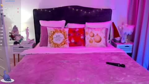 Stacy online show from 12-12-24, 06:14