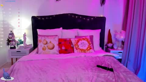 Stacy online show from 12-28-24, 12:45