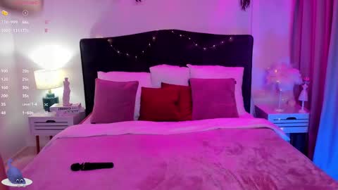 Stacy online show from 02-15-25, 06:12