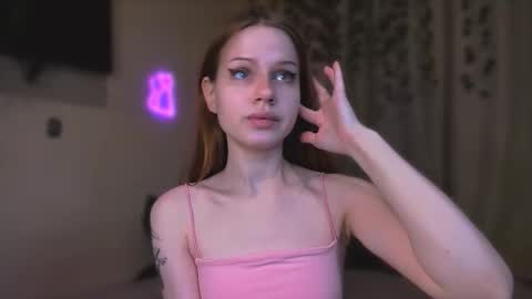 Snapshot of stacyloveforu chatting on 10-29-25, 11:17 stacyloveforu online show from 10-29-25, 11:17