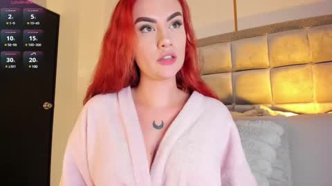 Snapshot of stacyrigel chatting on 02-12-25, 10:46 Stacy Rigel online show from 02-12-25, 10:46