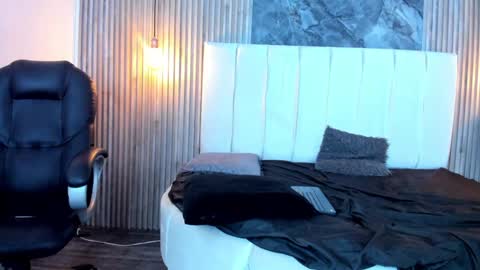 Star and Lippe online show from 12-04-24, 06:22