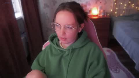 Alice online show from 12-21-25, 08:10