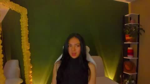 Snapshot of star_sub1 chatting on 02-15-26, 01:02 star_sub1 online show from 02-15-26, 01:02