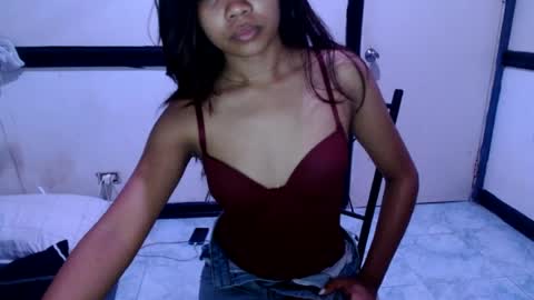Snapshot of stardust990878 chatting on 06-12-26, 05:56 stardust990878 online show from 06-12-26, 05:56
