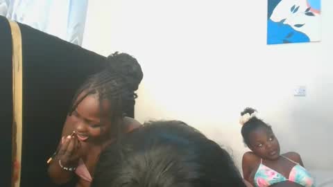 lia online show from 12-03-25, 07:38