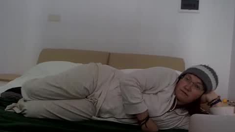 Snapshot of starlagurl chatting on 01-22-25, 08:29 starlagurl online show from 01-22-25, 08:29