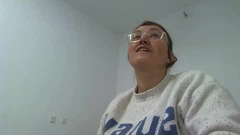 Snapshot of starlagurl chatting on 02-07-25, 10:08 starlagurl online show from 02-07-25, 10:08