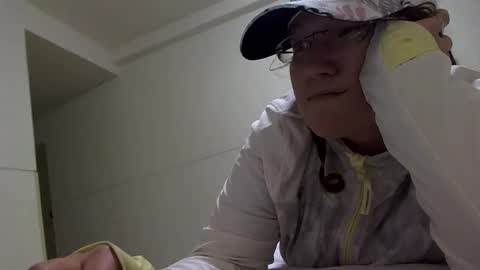 Snapshot of starlagurl chatting on 02-17-25, 11:34 starlagurl online show from 02-17-25, 11:34