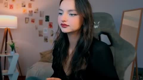 Leia online show from 07-24-26, 02:26