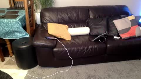 Snapshot of starpizzle chatting on 10-28-25, 07:16 Starpizzle online show from 10-28-25, 07:16