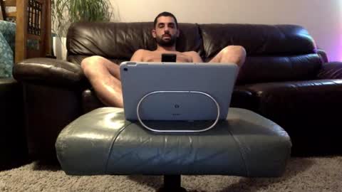 Starpizzle online show from 12-14-25, 05:51