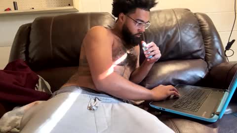 Snapshot of starr3095 chatting on 01-10-25, 08:04 starr3095 online show from 01-10-25, 08:04