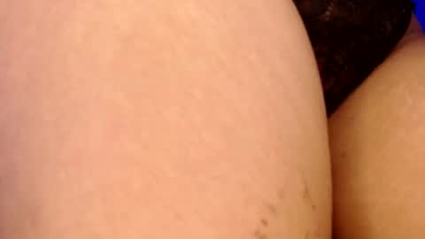      online show from 11-14-25, 02:38