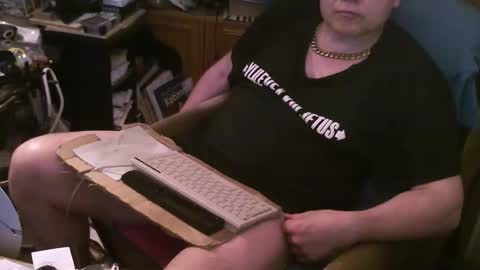starterxyman online show from 04-22-26, 04:52